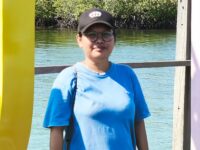 Sapina, perempuan muda asal Pulau Miang