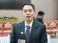 Asisten Pemerintahan dan Kesejahteraan Rakyat Sekretariat Kabupaten Kutai Timur, Trisno.(Dok: tio/expresi)