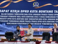 Penyerahan tanggapan dan jawaban Wali Kota Bontang atas Pandangan Fraksi DPRD Kota Bontang pada Rancangan Peraturan Daerah (Raperda) Inisiatif Pemerintah Kota Bontang (dok:Salsa/expresi)