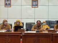 Bapenda Bontang Hadiri Rapat Kerja DPRD Bontang untuk mengoptimalisasi pajak dan retribusi tahun 2026 (dok:salsa/expresi)