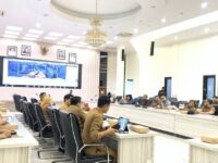 Rapat Rekonsiliasi Pembagian Keuntungan Bersih Perusahaan Pemegang IUPK yang digelar Bapenda Kaltim bersama Bapenda Bontang (dok:ist)